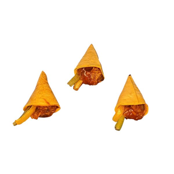 Exotischer Mini Wrap mit Jackfrucht, Paprika und rauchiger Sauce